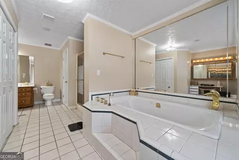 Bath - 186 Kingston Rd, Colbert, GA 30628 photo 5 of 10