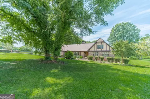 Exterior - 186 Kingston Rd, Colbert, GA 30628 photo 2 of 24