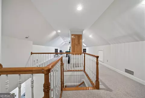 Entry Way - 186 Kingston Rd, Colbert, GA 30628 photo 3 of 5