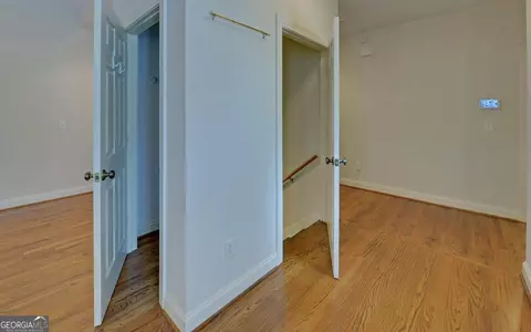 Entry Way - 4151 Summit Chase, Gainesville, GA 30506 photo 2 of 4