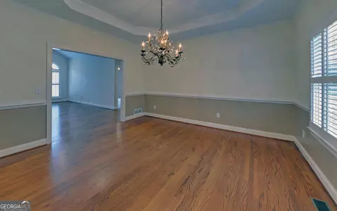 Dining - 4151 Summit Chase, Gainesville, GA 30506 photo 1 of 1