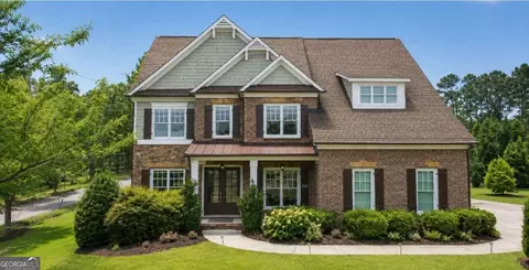 940 Lake Charles Dr, Roswell, GA 30075