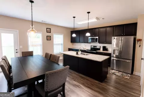 Entry Way - 2331 Foxy Dr, Bethlehem, GA 30620 photo 1 of 8