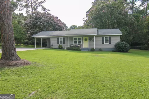 110 24th Ave, Eastman, GA 31023
