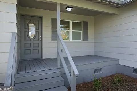 Exterior - 16 Rosenwald Dr, Hampton, GA 30228 photo 3 of 5