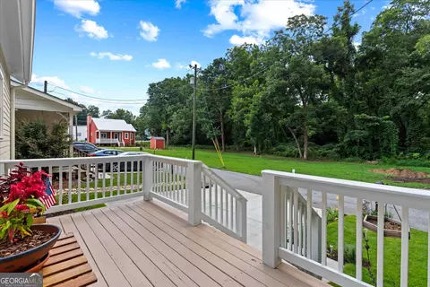 Exterior - 408 Bell St, Monroe, GA 30655 photo 6 of 7