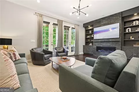 805 Corduroy Ln #13, Atlanta, GA 30312