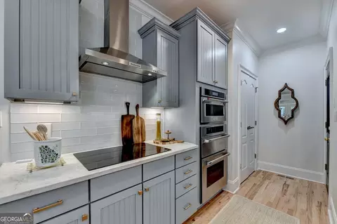 Kitchen - 4450 Flagship Dr, Gainesville, GA 30506 photo 11 of 17