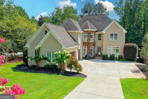 Exterior - 4450 Flagship Dr, Gainesville, GA 30506 photo 6 of 35