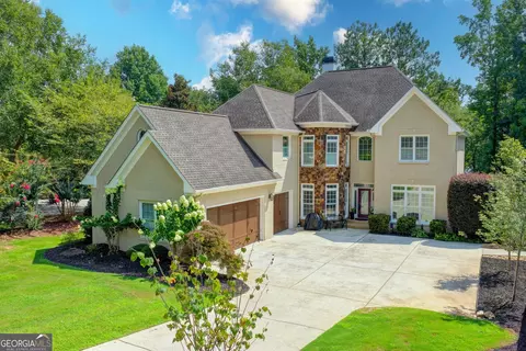Exterior - 4450 Flagship Dr, Gainesville, GA 30506 photo 4 of 35