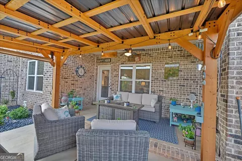 Exterior - 101 Raspberry Trl, Perry, GA 31069 photo 15 of 17