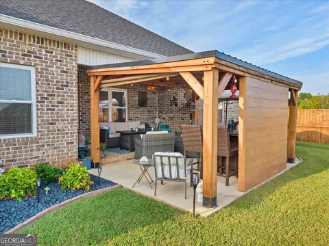 Exterior - 101 Raspberry Trl, Perry, GA 31069 photo 8 of 17