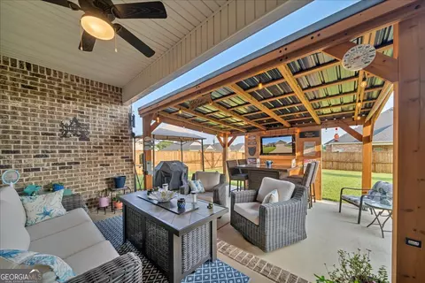 Exterior - 101 Raspberry Trl, Perry, GA 31069 photo 12 of 17