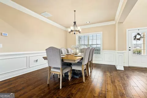 Dining - 760 Carl Davis Rd NW, Monroe, GA 30656 photo 1 of 2