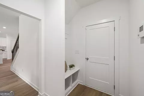 Entry Way - 220 Ruby Robin Rd, Jefferson, GA 30549 photo 5 of 10