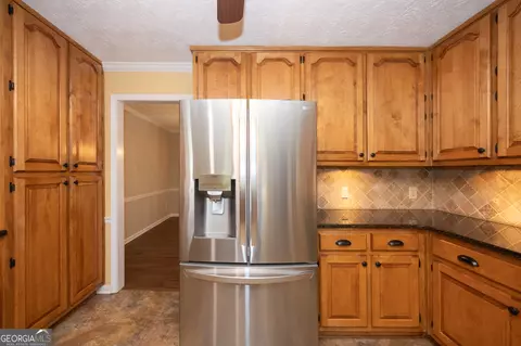 Kitchen - 130 Wild Azaela Trl, Hampton, GA 30228 photo 9 of 9