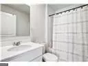 Bath - 4240 Oakhurst Dr, Fairburn, GA 30213 photo 1 of 3