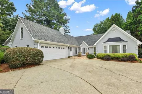 469 Timberlea Lake Dr SE, Marietta, GA 30067