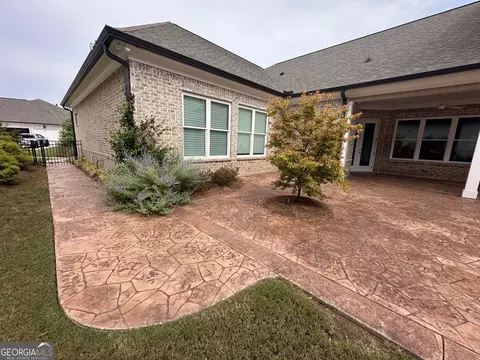 Exterior - 2674 Cork St, Braselton, GA 30517 photo 9 of 12