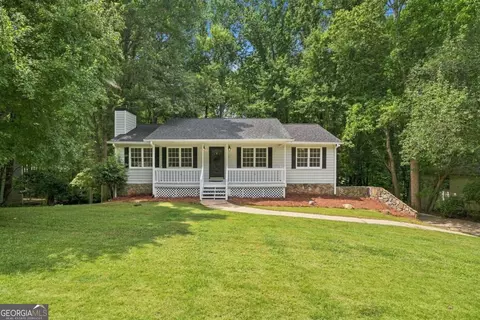 1208 Acorn Ln, Woodstock, GA 30189