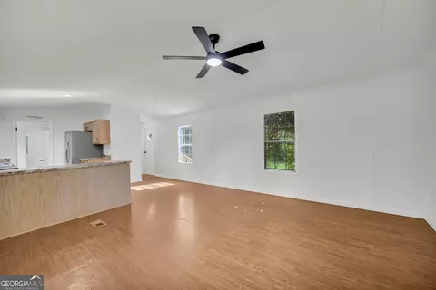 5724 Highway 82 Spur, Commerce, GA 30529 photo 11