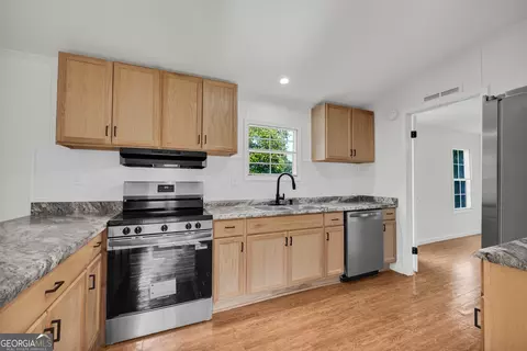 5724 Highway 82 Spur, Commerce, GA 30529 photo 17