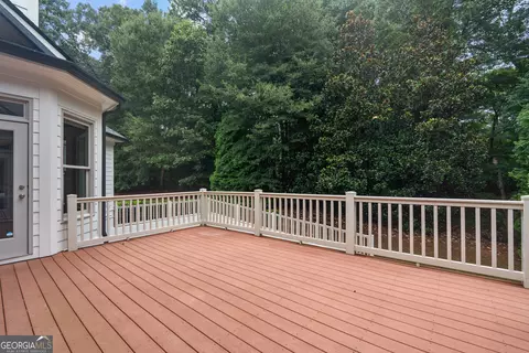 Exterior - 120 Crystal Ct, Tyrone, GA 30290 photo 10 of 15