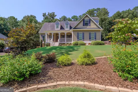 100 Chapman Oak Dr, Newnan, GA 30265