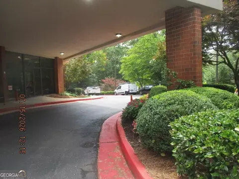 300 Johnson Ferry Rd #B113, Sandy Springs, GA 30328