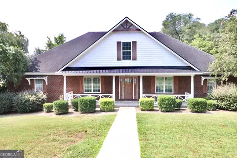 4752 San Saba Dr, Hahira, GA 31632