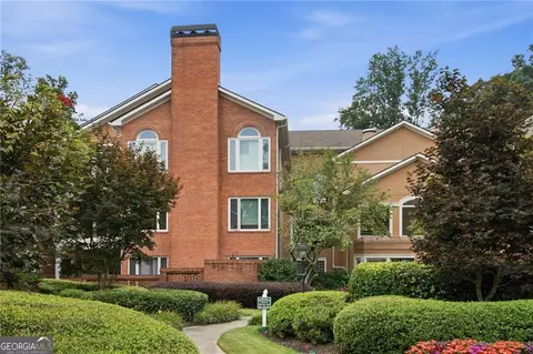 5350 Brooke Ridge Dr, Dunwoody, GA 30338