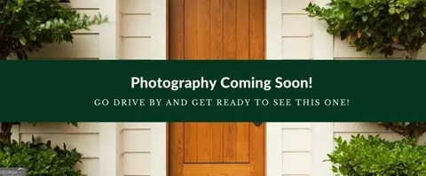 606 W Oaks Dr, Woodstock, GA 30188