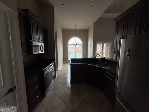 Kitchen - 114 Caleb Way, Byron, GA 31008 photo 2 of 2