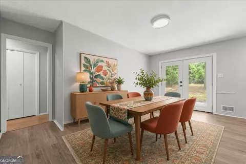 Dining - 3117 Eagle Rock Rd, Augusta, GA 30909 photo 1 of 1
