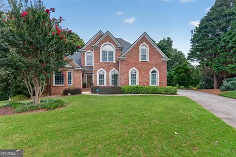 1725 Bucks Club Dr, Alpharetta, GA 30005