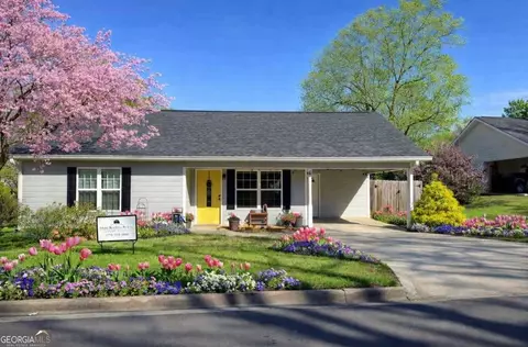 6 Pollock St SW, Rome, GA 30161