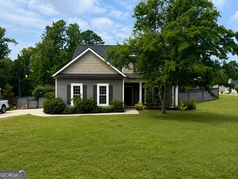 202 Tannery Ln, Statesboro, GA 30461