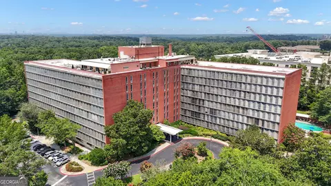 3060 Pharr Court North NW # 619, Atlanta, GA 30305