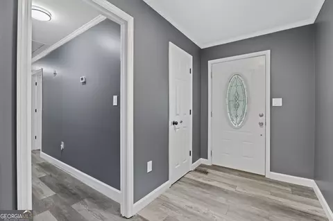 Entry Way - 330 Mackey Rd, Mcdonough, GA 30252 photo 2 of 4