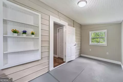 Entry Way - 167 South St, Cornelia, GA 30531 photo 5 of 5