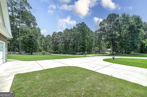 Exterior - 171 Arrow Point Rd, Jackson, GA 30233 photo 11 of 11