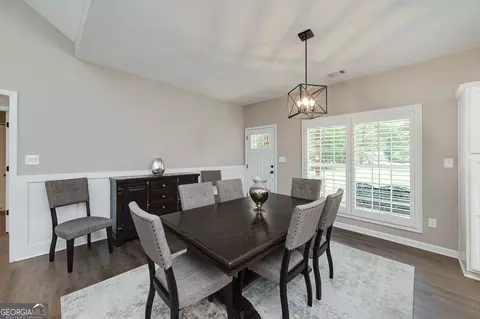 Dining - 171 Arrow Point Rd, Jackson, GA 30233 photo 3 of 3