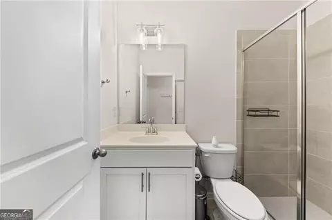 Bath - 4066 Halton Rd, Duluth, GA 30097 photo 1 of 3