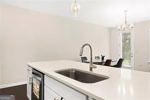 Kitchen - 4066 Halton Rd, Duluth, GA 30097 photo 4 of 5