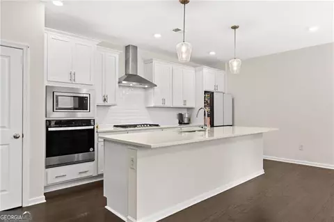 Kitchen - 4066 Halton Rd, Duluth, GA 30097 photo 1 of 5