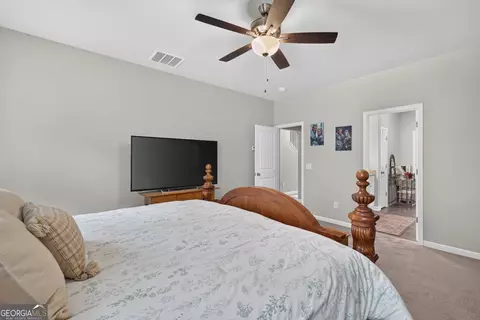 Bedroom - 2100 Westbrook Rd, Commerce, GA 30530 photo 2 of 6