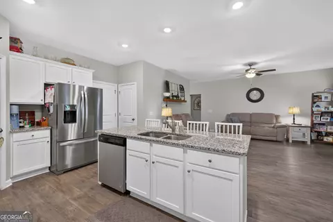 Kitchen - 2100 Westbrook Rd, Commerce, GA 30530 photo 1 of 2