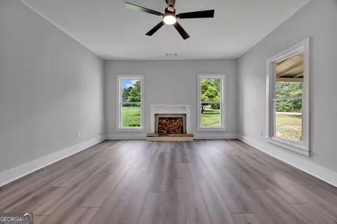 Living - 1071 Bethany Rd, Covington, GA 30016 photo 3 of 3
