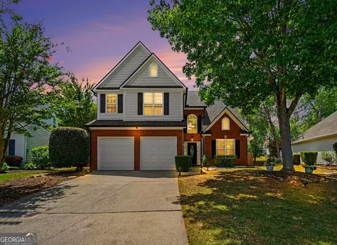 1320 Primrose Dr, Roswell, GA 30076