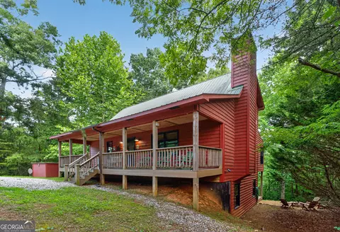 24 Wolf Howl Trl, Sautee Nacoochee, GA 30571